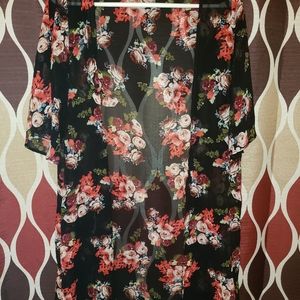 Size medium floral kimono
